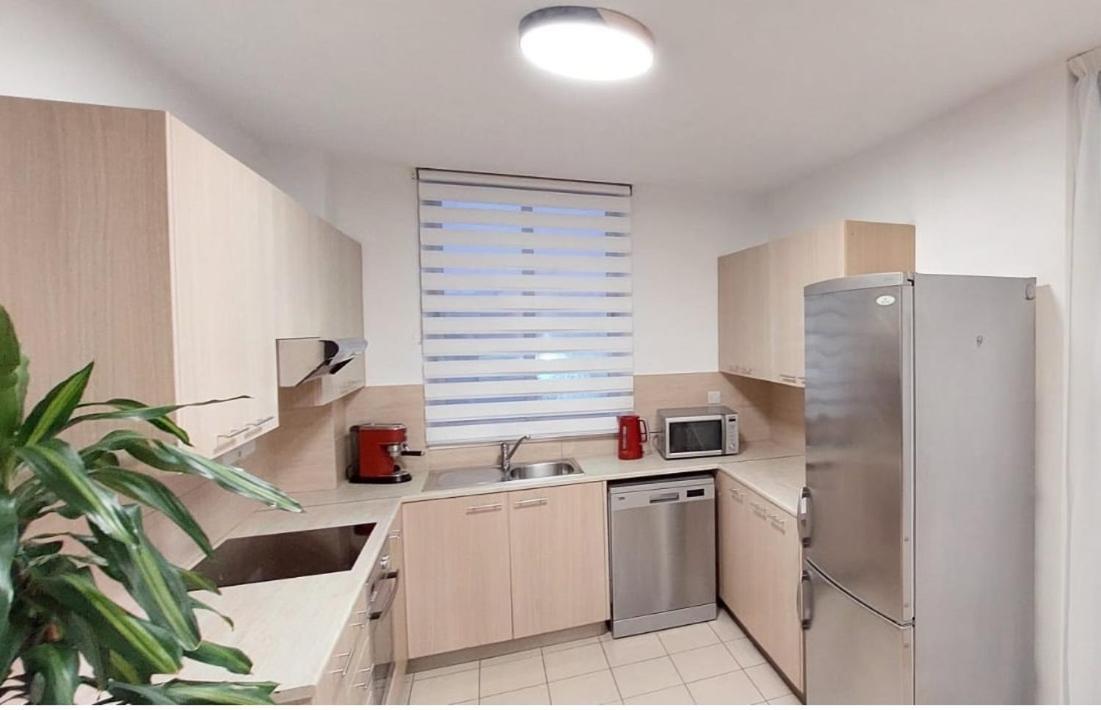 City Flats 2 Bedroom Apartment Larnaca Dış mekan fotoğraf